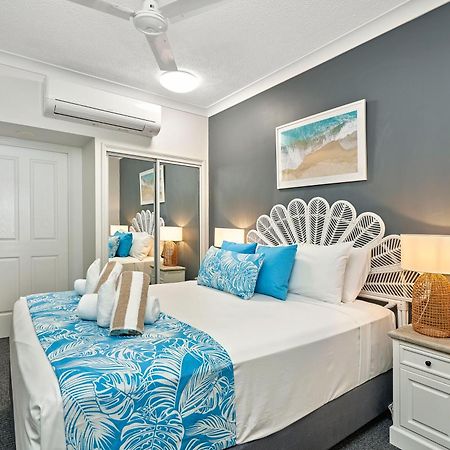 Alassio Apartments With Direct Pool Access Palm Cove Zimmer foto